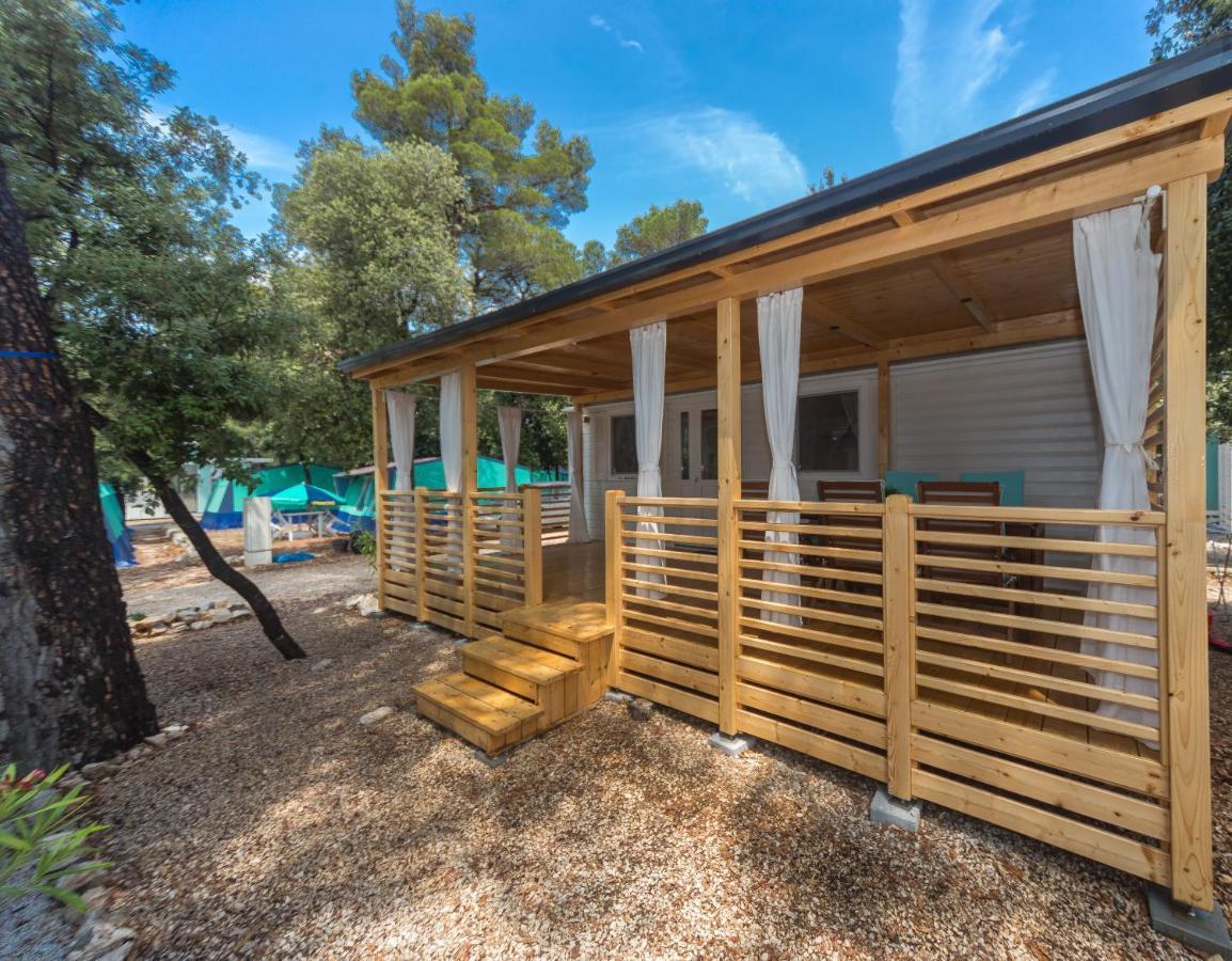 Mobile Homes Crystal ビオグラード・ナ・モル エクステリア 写真